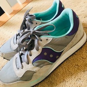 Saucony Running shoes